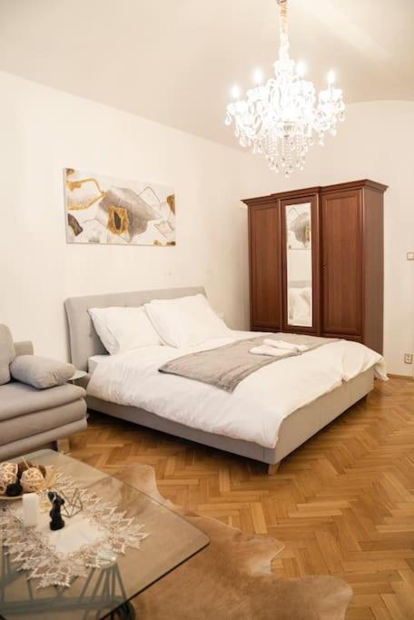 Cozy Flat By Wenceslas Square! Prag Exteriör bild